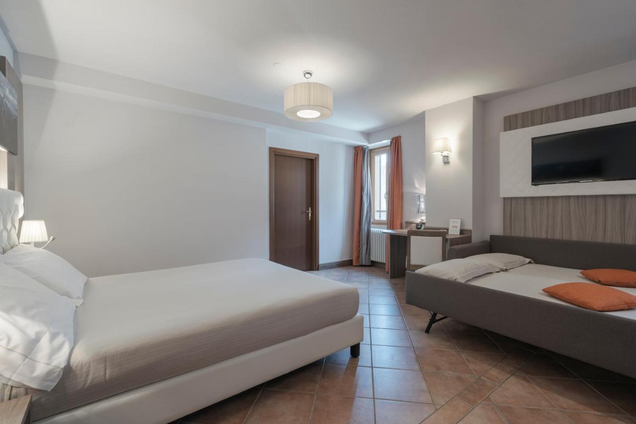Hotel Garni Cristallo Ponte Di Legno Bagian luar foto