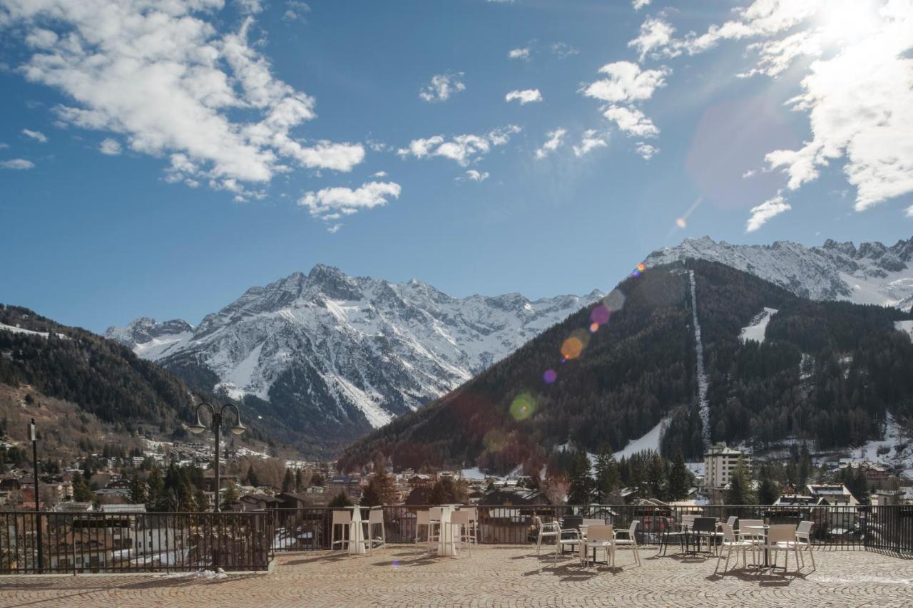 Hotel Garni Cristallo Ponte Di Legno Bagian luar foto