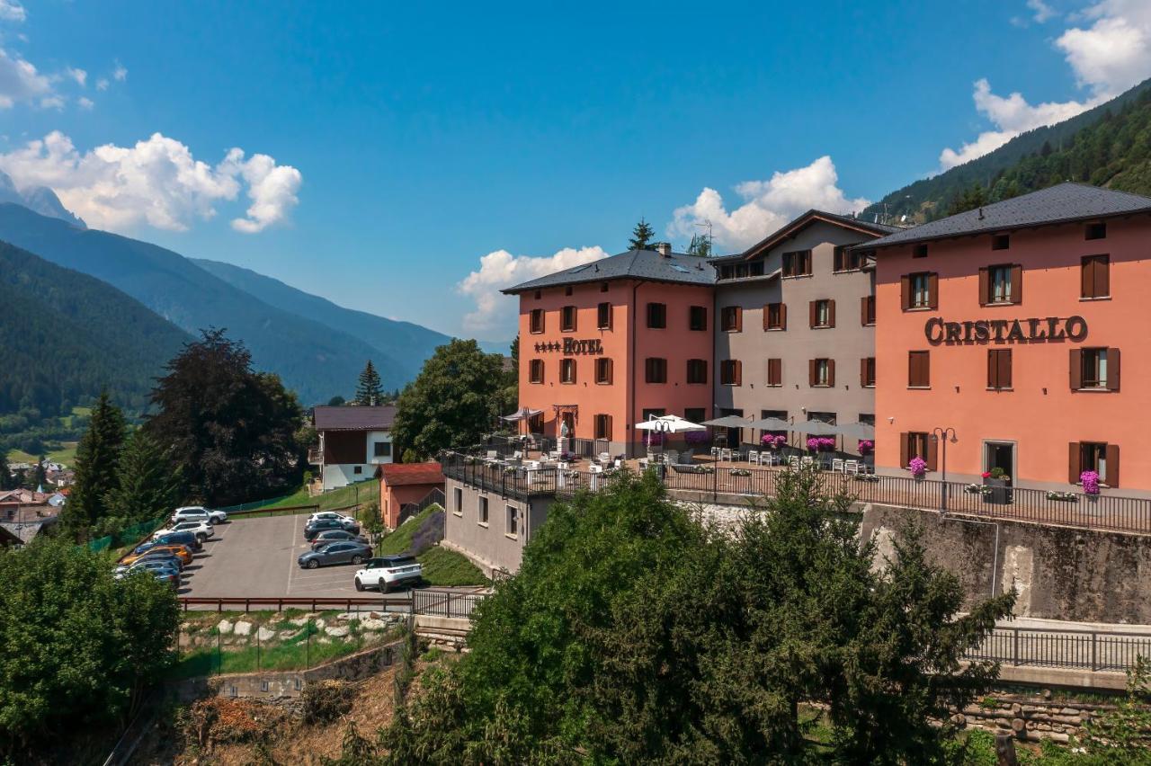 Hotel Garni Cristallo Ponte Di Legno Bagian luar foto