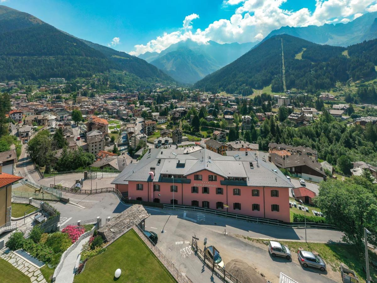 Hotel Garni Cristallo Ponte Di Legno Bagian luar foto